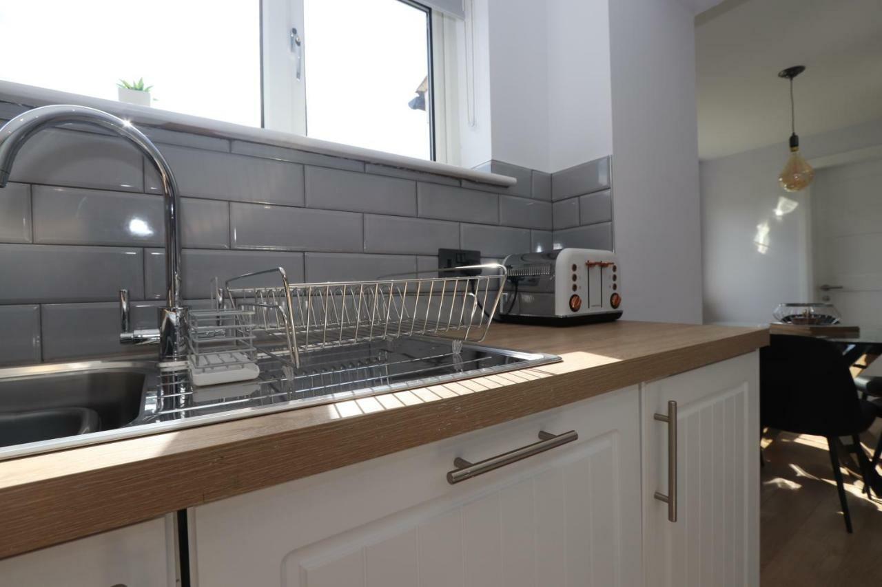 Dunfermline - Luxury 3 Bedroom 2 Bathroom Detached House With Garden Luaran gambar